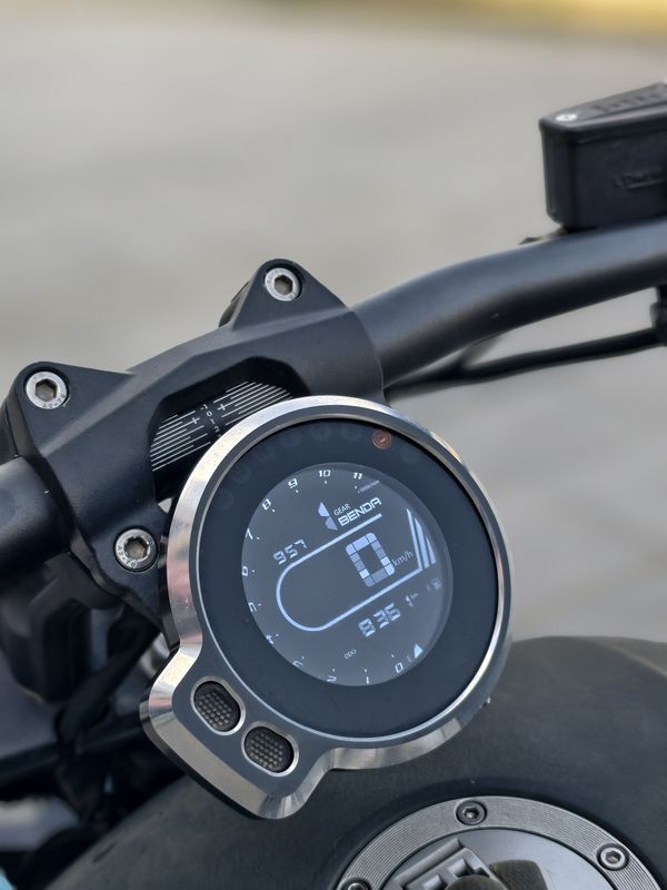 二手奔达Rock300 灰石