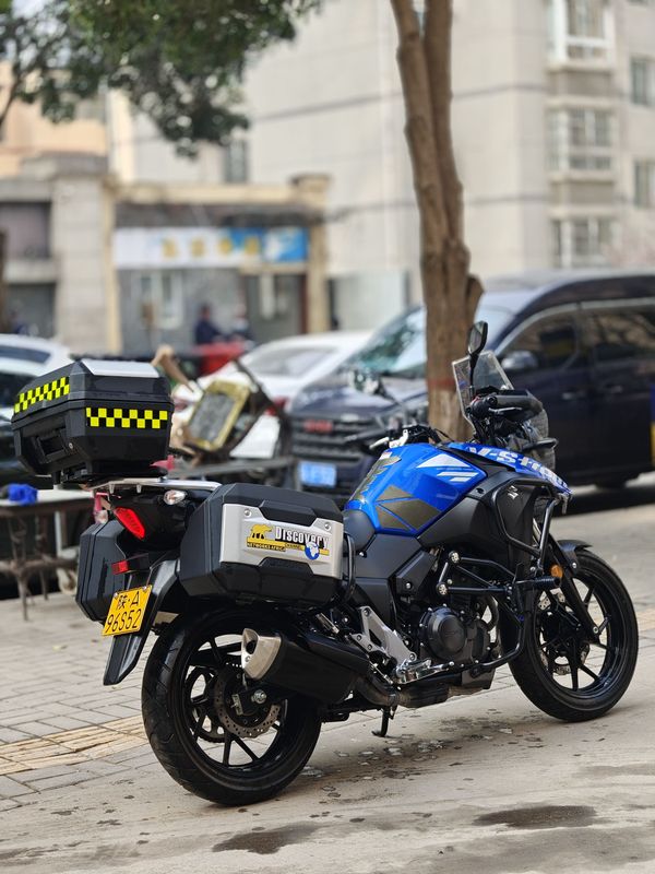 二手豪爵铃木DL250