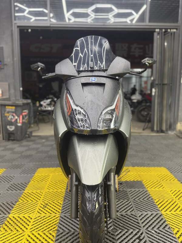 二手宗申比亚乔X7