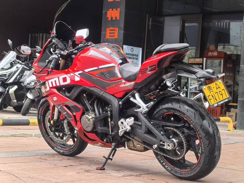 二手QJMOTOR赛800