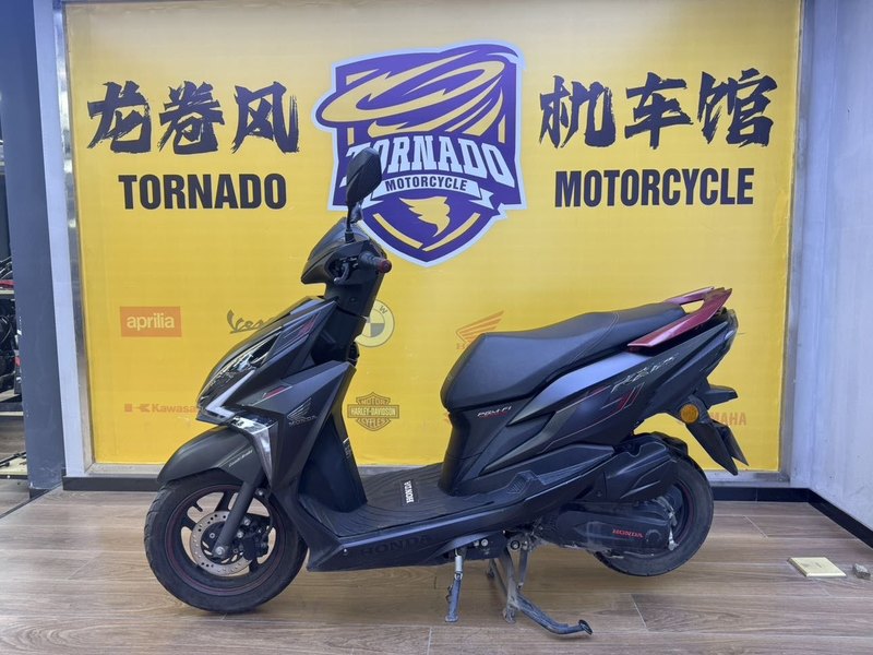 二手新大洲本田裂行 RX125Fi