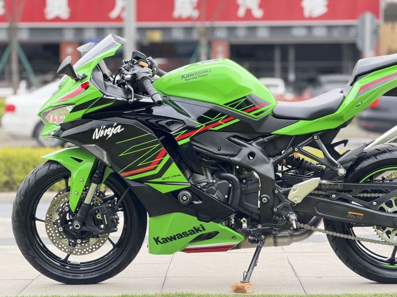 二手川崎ZX-4R
