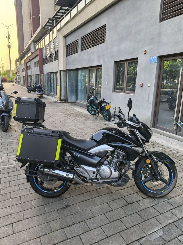 二手豪爵铃木骊驰 GW250