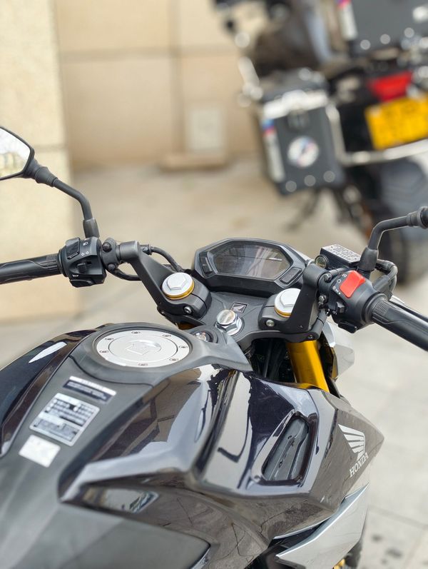 二手五羊本田CB190R 暴锋眼