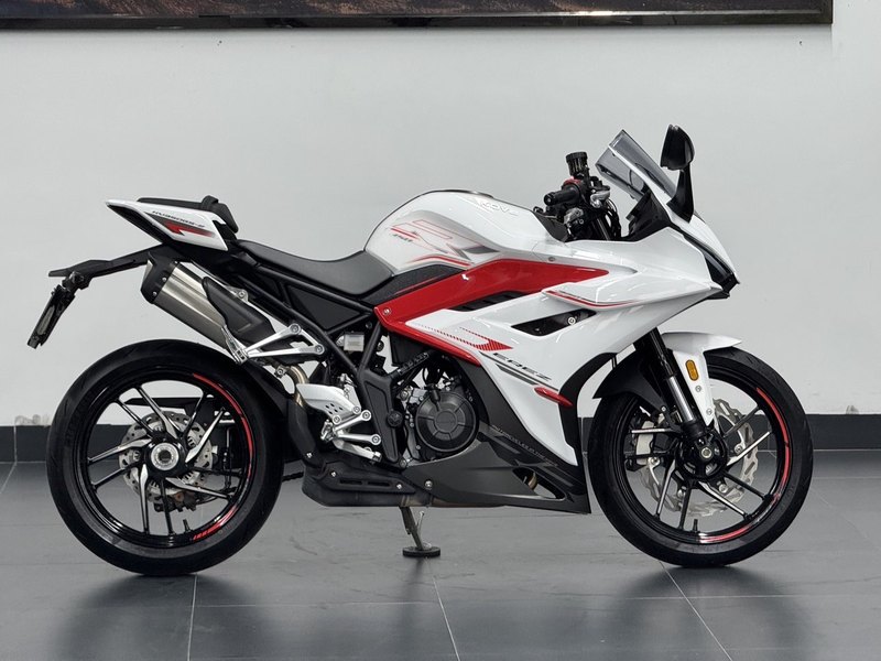 二手凯越350RR 赫雷兹