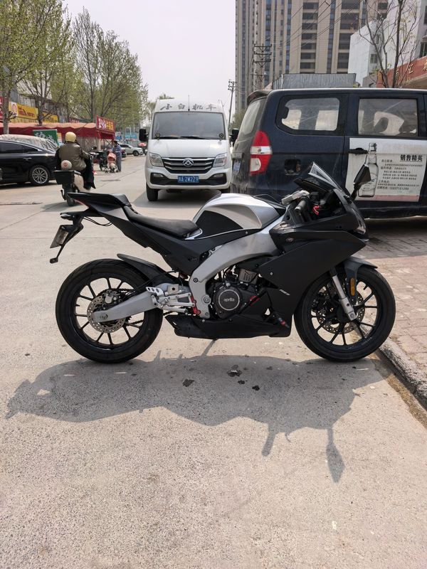二手宗申阿普利亚GPR250R