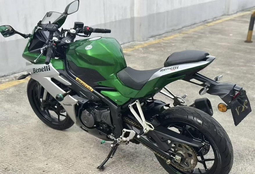 二手贝纳利龙卷风 Tornado 252R