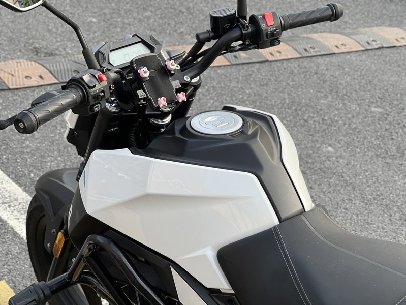 二手春风ST狒狒