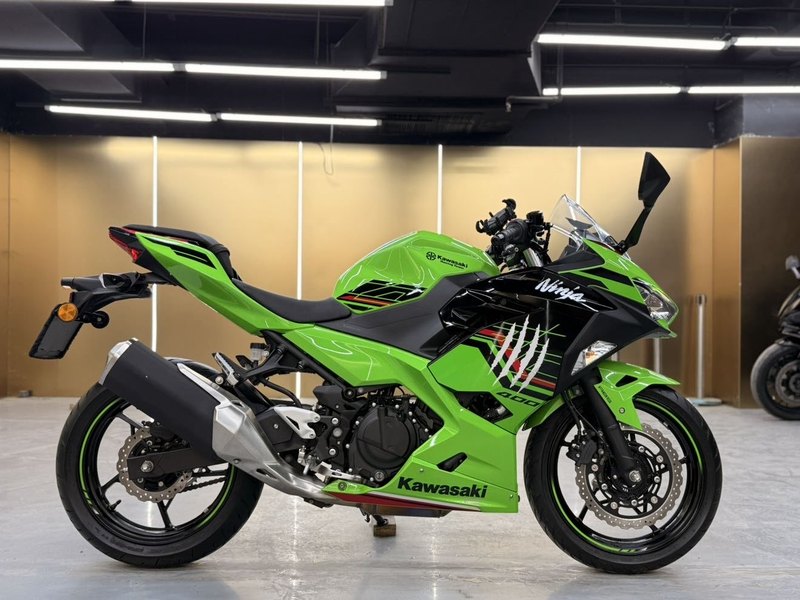 二手川崎Ninja 400