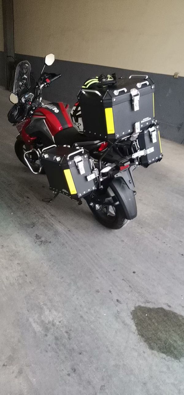 二手五羊本田猛鸷 CB190X