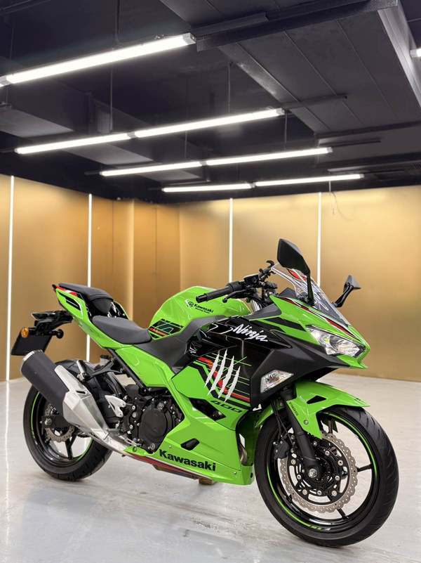 二手川崎Ninja 400
