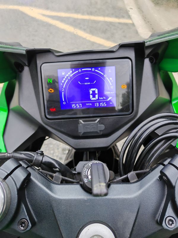 二手贝纳利龙卷风 Tornado 252R