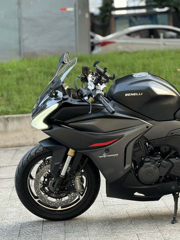 二手贝纳利龙卷风 Tornado 552R