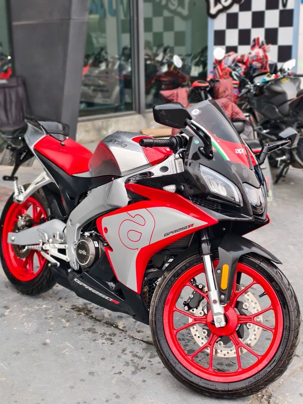 二手宗申阿普利亚GPR250R