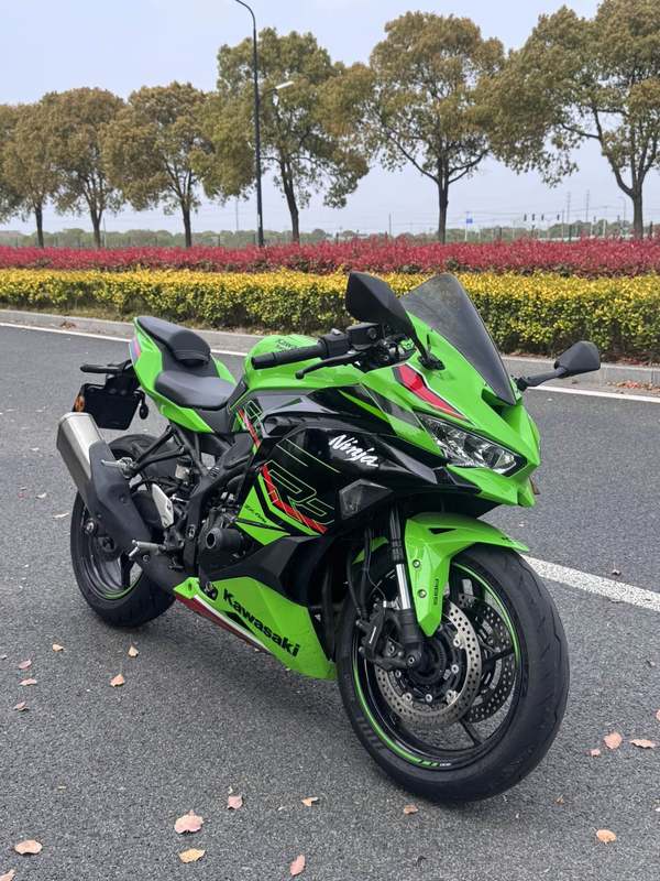 二手川崎ZX-4R