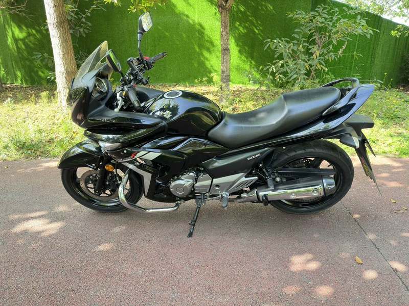 二手豪爵铃木骊驰 GW 250F