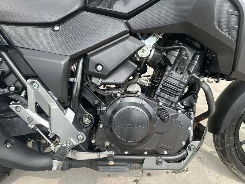 二手豪爵铃木DL250