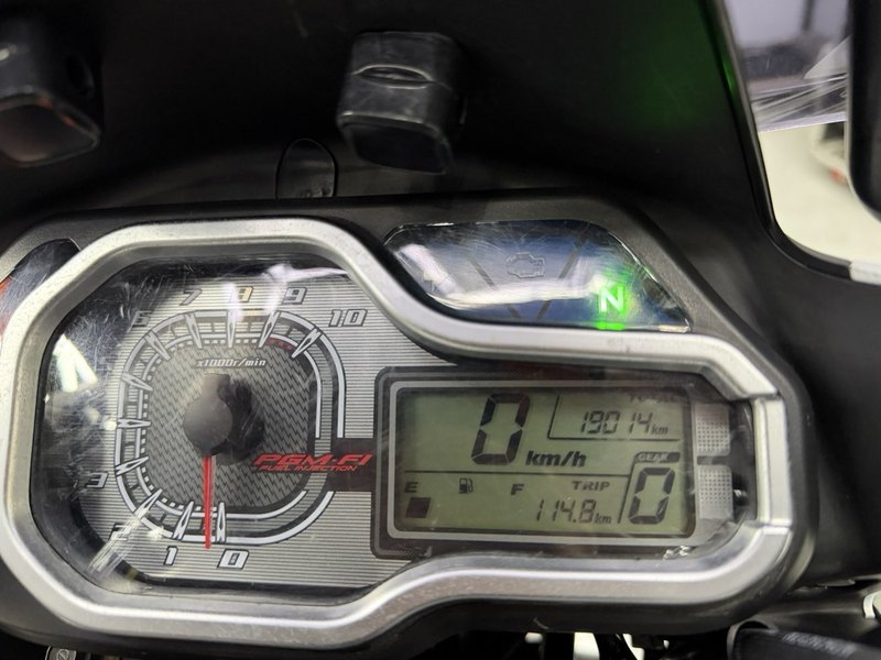 二手五羊本田猛鸷 CB190X