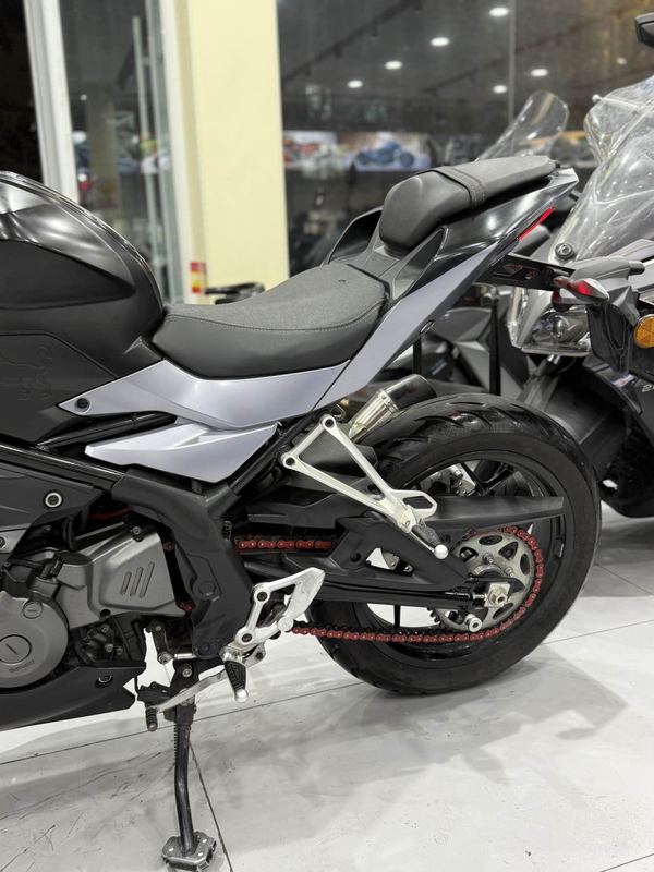 二手贝纳利龙卷风 Tornado 252R