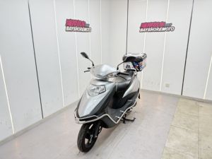 二手五羊本田SCR 喜鲨125