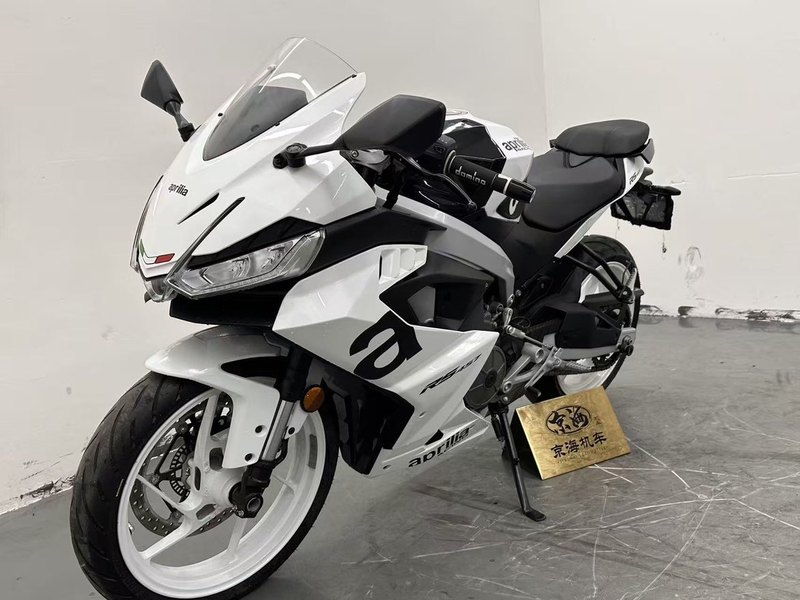 二手阿普利亚RS 457