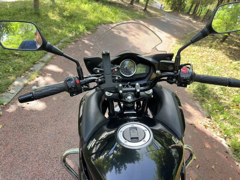 二手豪爵铃木骊驰 GW 250F