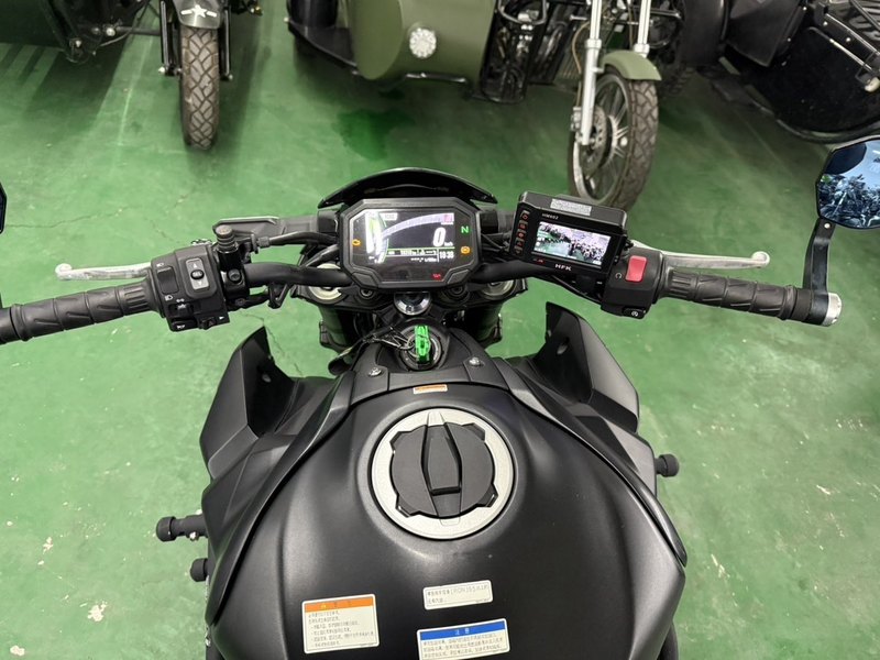 二手川崎Z900