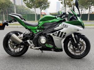 二手贝纳利龙卷风 Tornado 252R