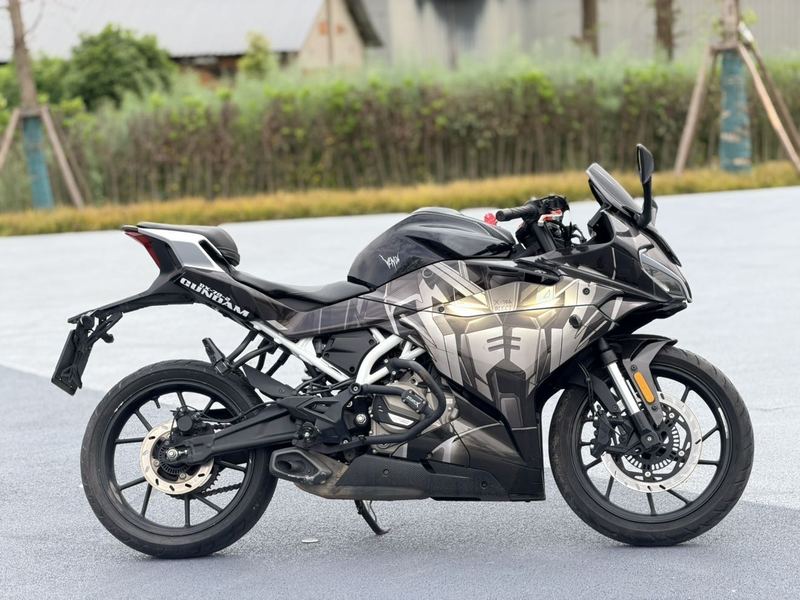 二手春风250SR