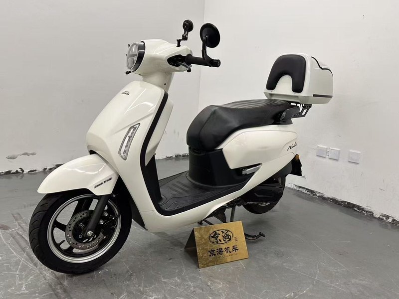 二手新大洲本田NS125LA