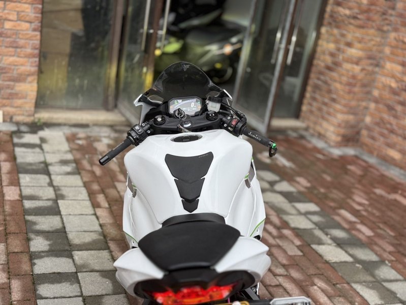 二手川崎Ninja ZX-6R 