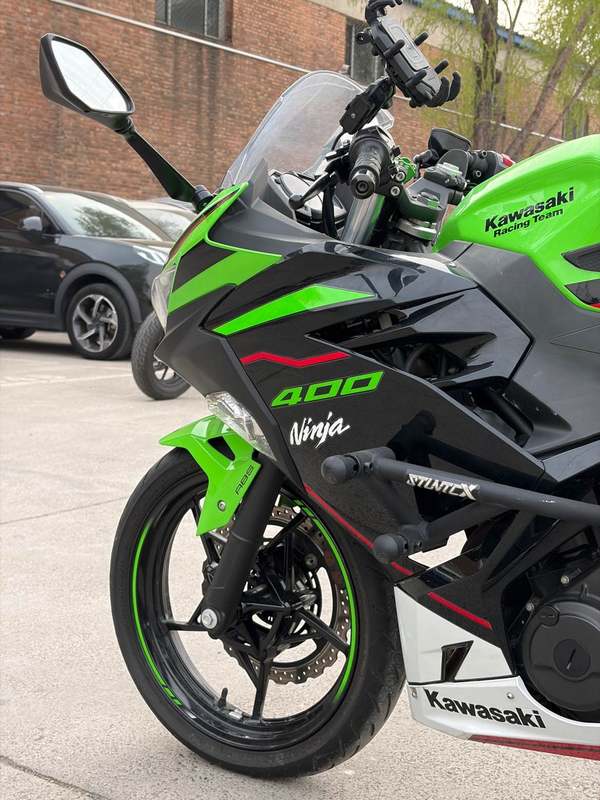 二手川崎Ninja 400