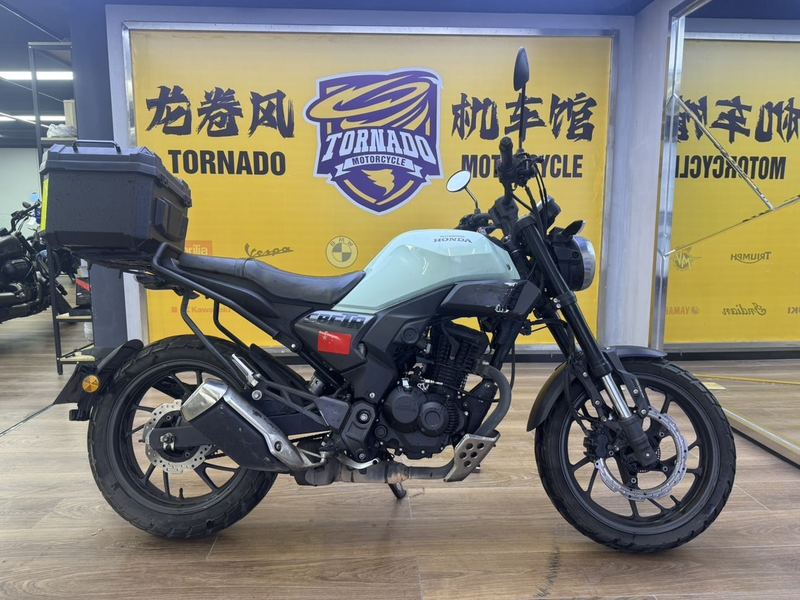 二手新大洲本田CBF190TR