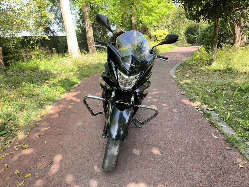 二手豪爵铃木骊驰 GW 250F