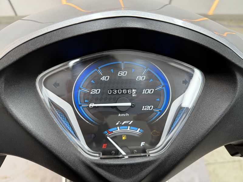 二手五羊本田SCR 喜鲨125