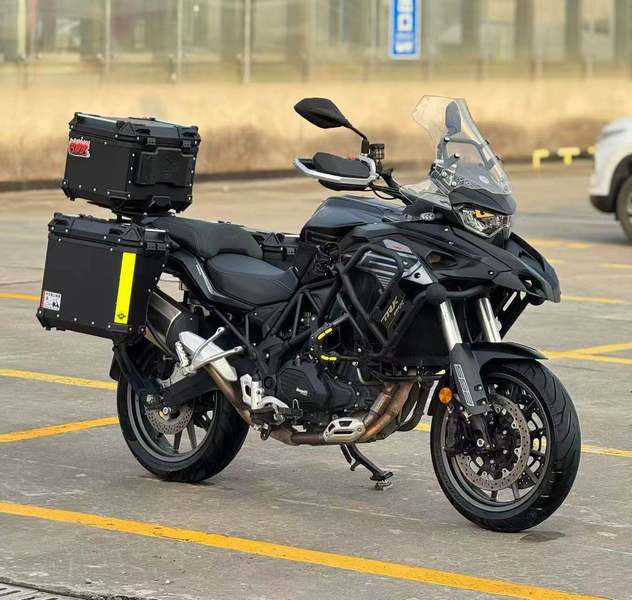 二手贝纳利TRK552