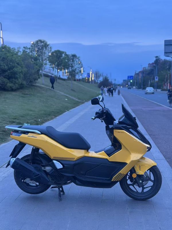 二手五羊本田NWG150