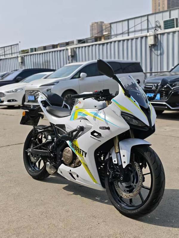 二手QJMOTOR赛250