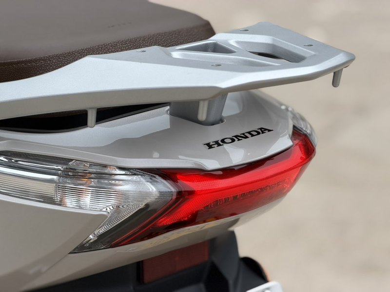 二手五羊本田Lead125