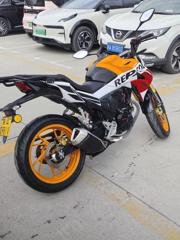 二手五羊本田CB190R 暴锋眼