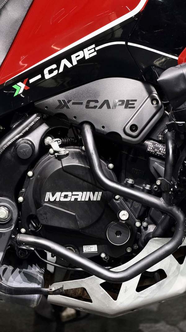 二手摩托莫里尼X-Cape 650