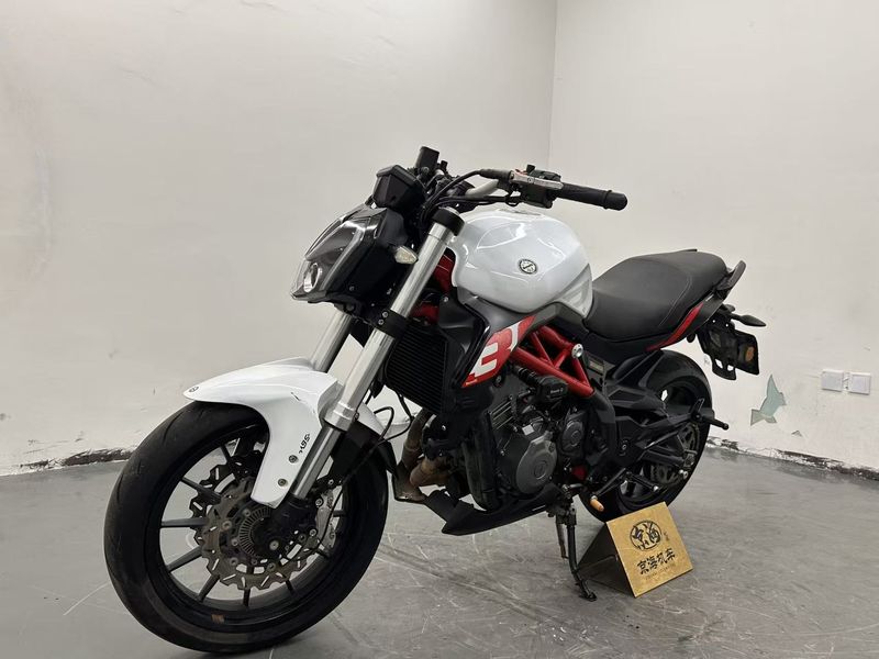 二手贝纳利蓝宝龙 BN302S