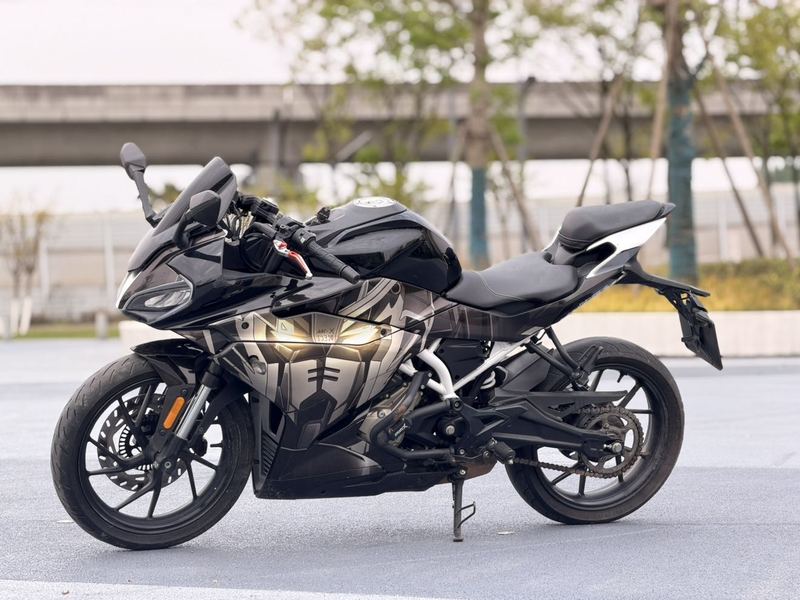 二手春风250SR