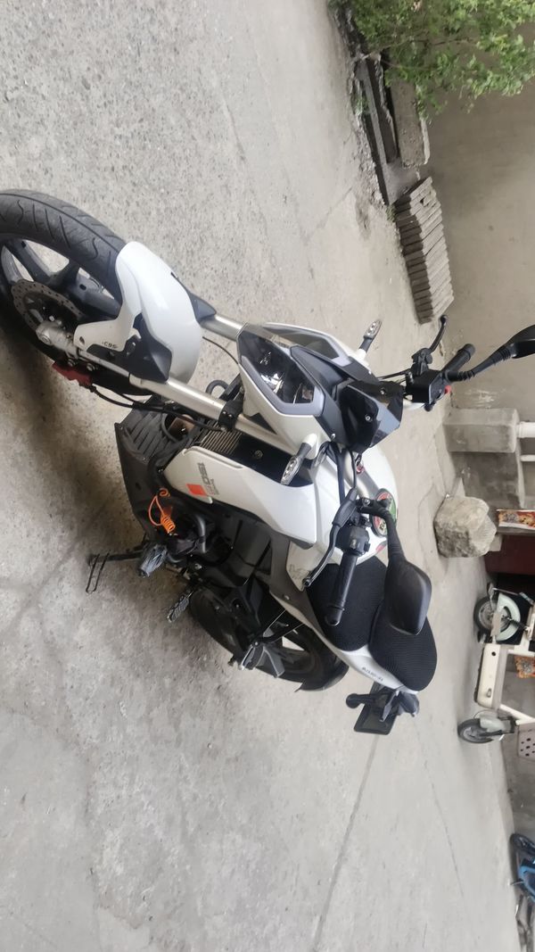 二手贝纳利小迅龙 BN150S