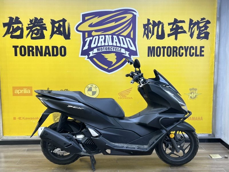 二手五羊本田PCX