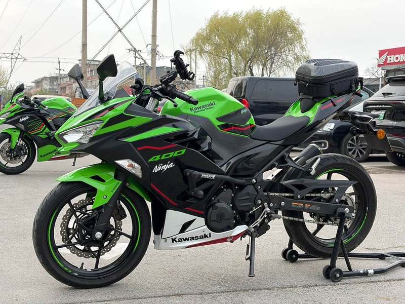 二手川崎Ninja 400