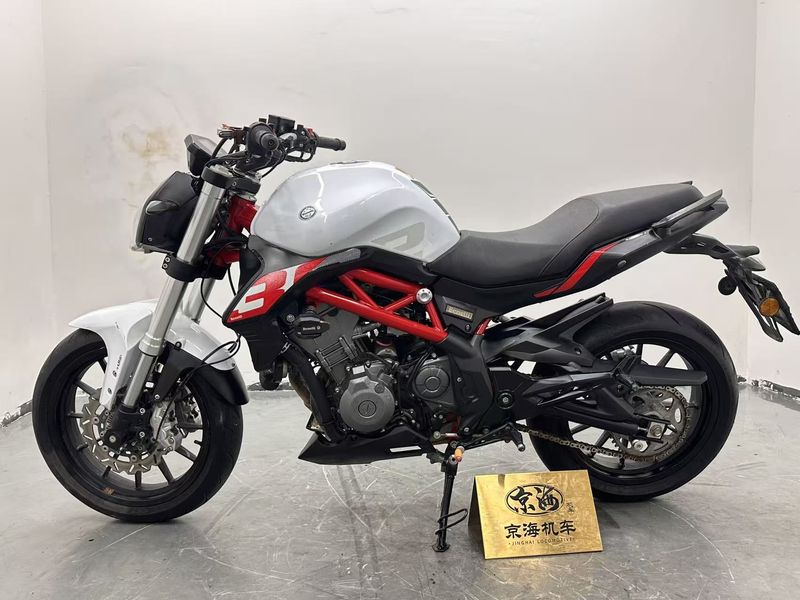 二手贝纳利蓝宝龙 BN302S