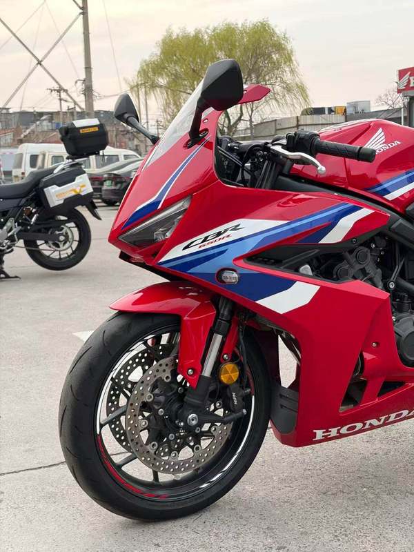二手本田CBR650R