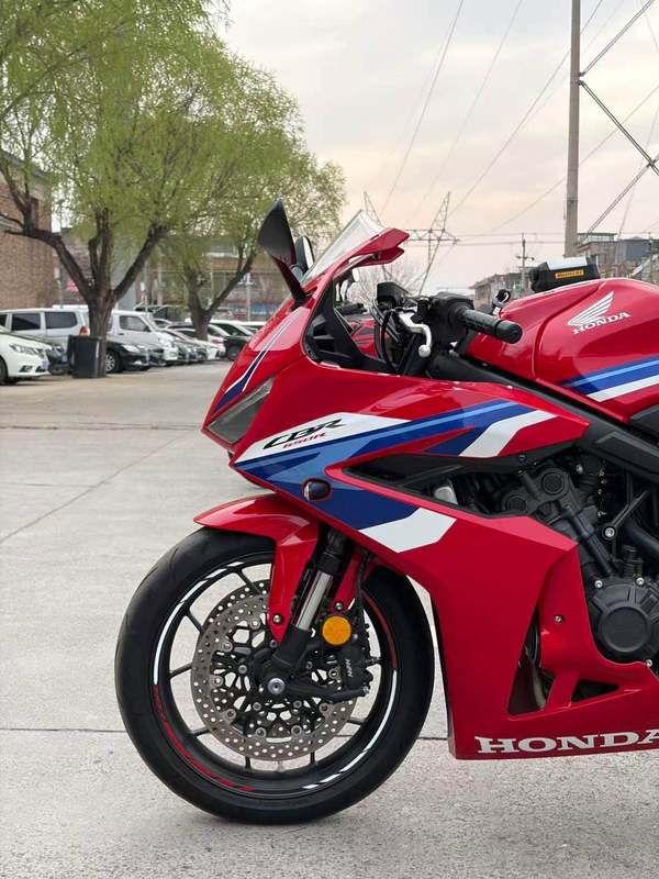 二手本田CBR650R