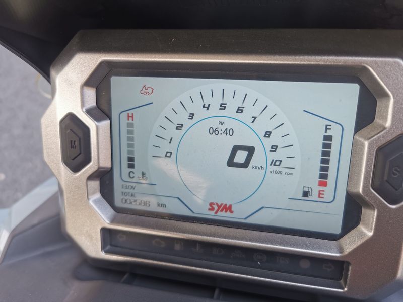 二手三阳哈士奇 Husky ADV150